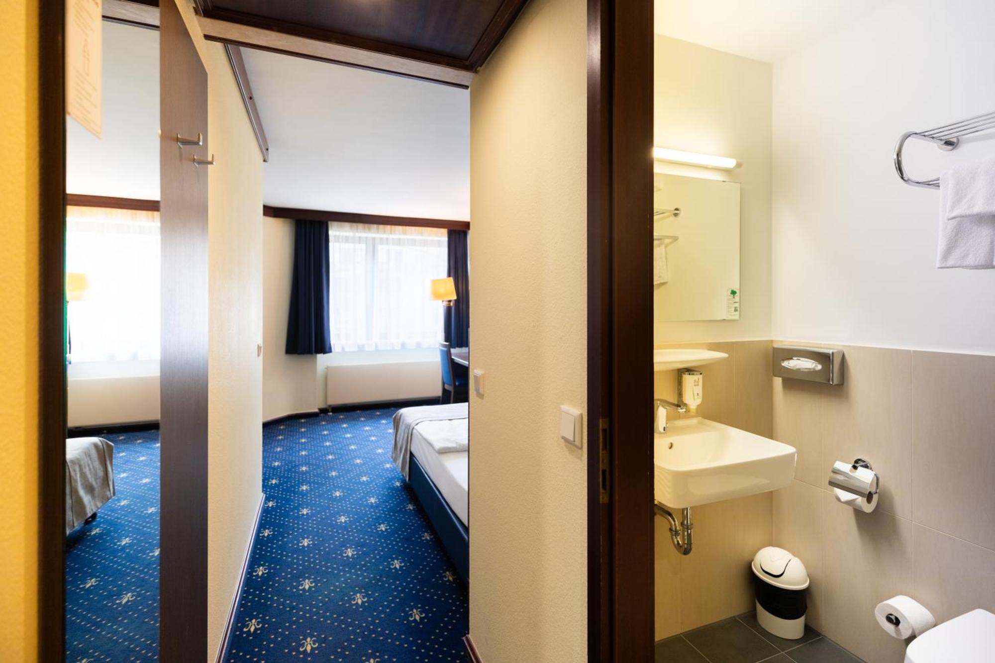 Hotel Imperial Φραγκφούρτη Δωμάτιο φωτογραφία